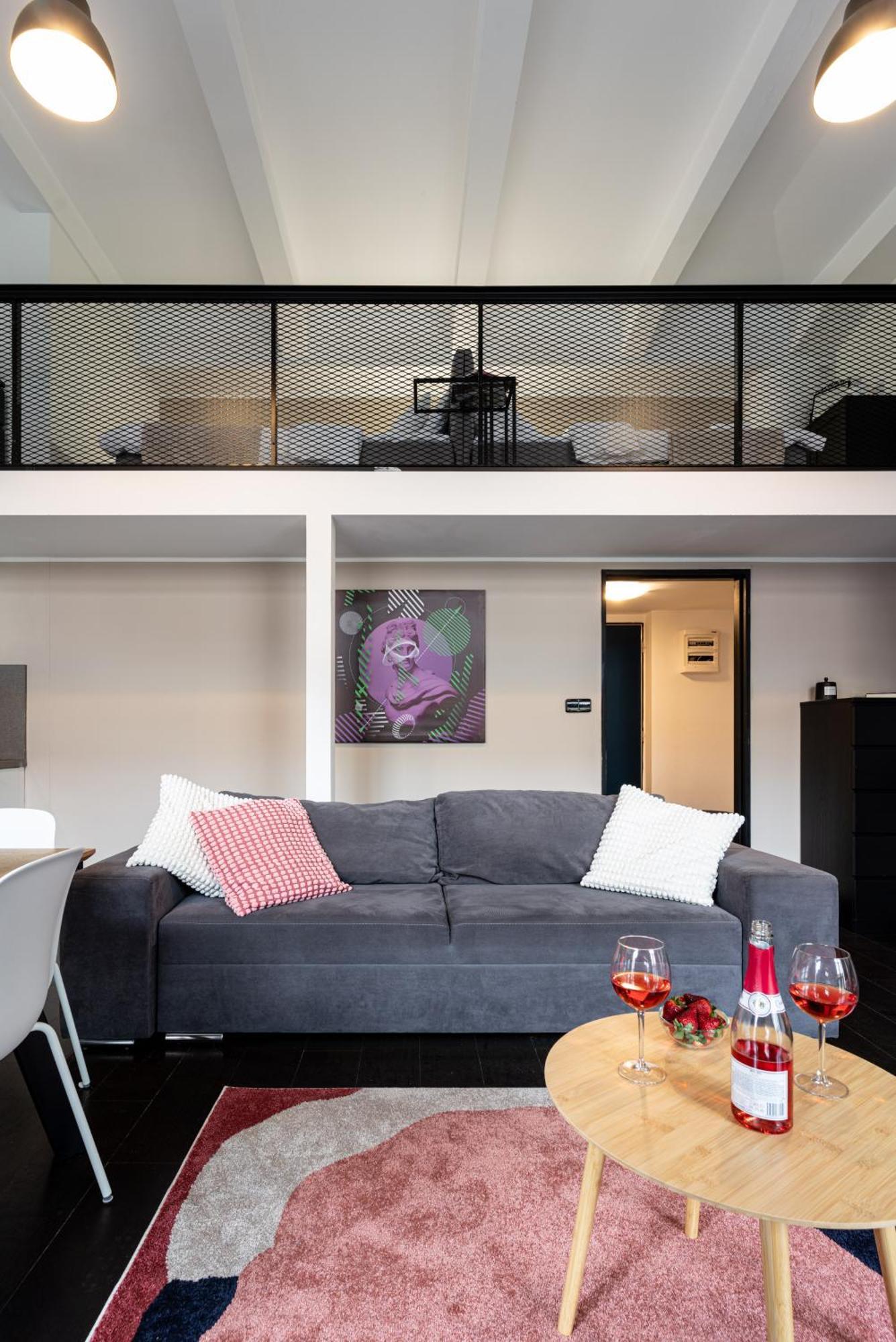 Apartments With Large Balcony, Parking Prague Exterior photo