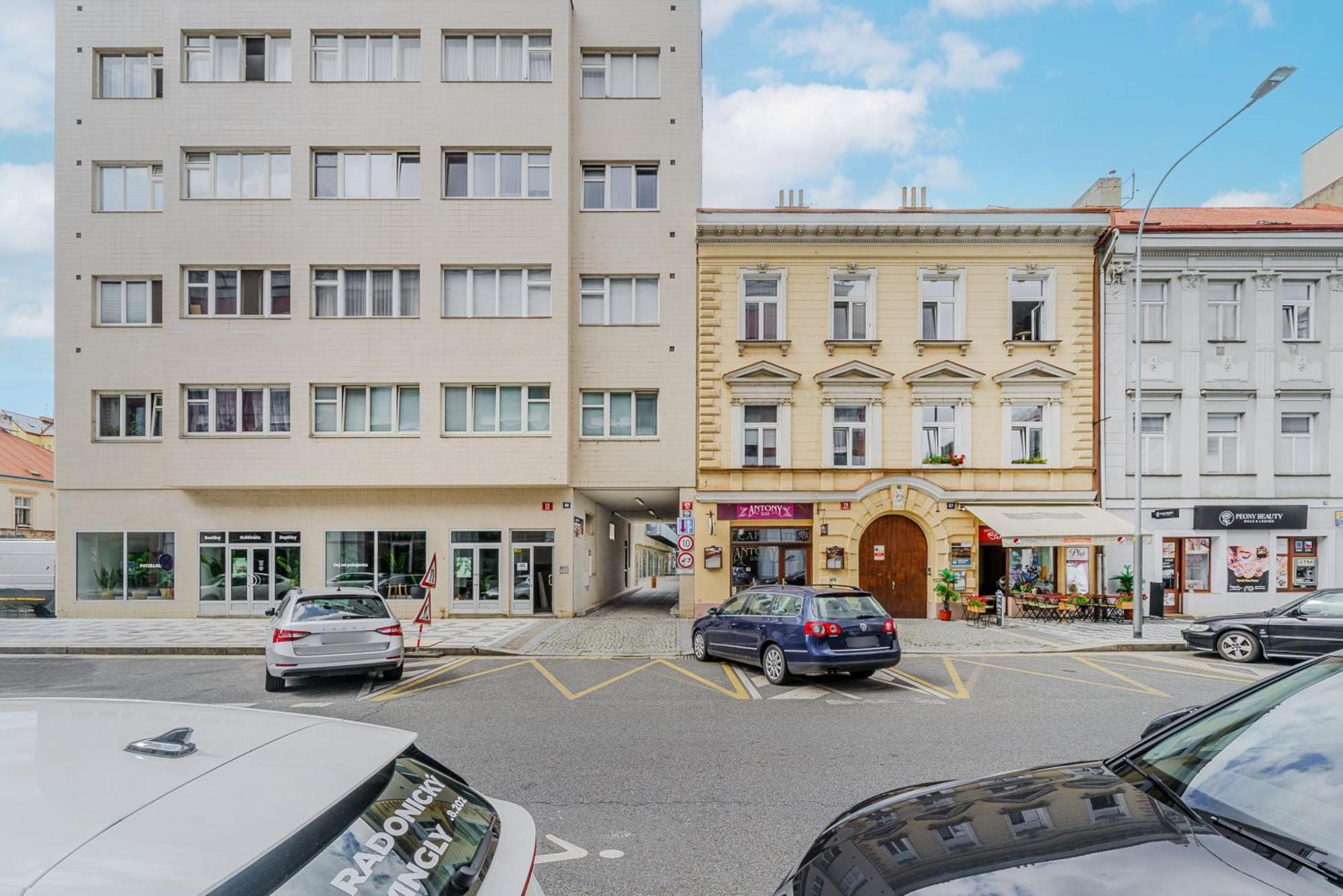 Apartments With Large Balcony, Parking Prague Exterior photo